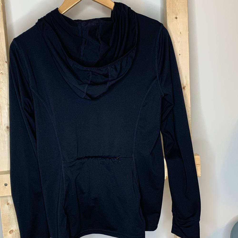 Fabletics Pullover With Hood Size Large - image 2